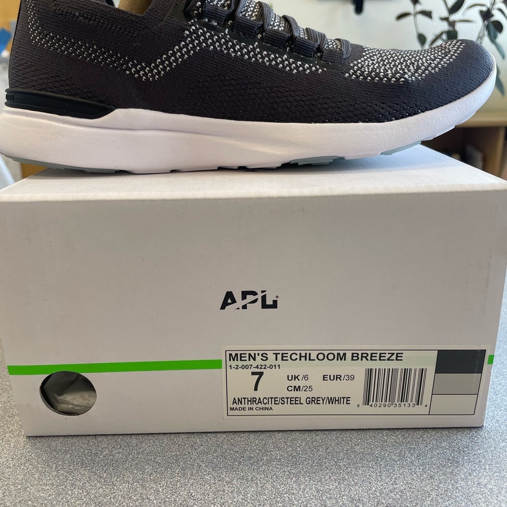 APL Black and Gray Techloom Breeze - Picture 10 of 10